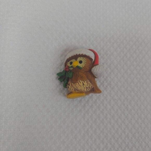 Hallmark Festive Owl Nutcracker Toy Soldier Vintage Christmas Pins Lot 2 - Picture 4 of 6